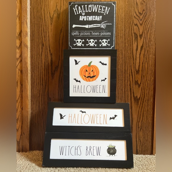 Unlisted Halloween + Barbie - Picture 2 of 8